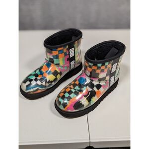 UGG Women's Multicolor Classic Clear Mini Ankle Checkered Waterproof Size 4